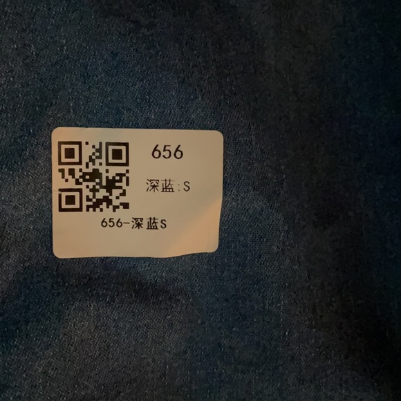 Hi Rise Jeans - Picture 2 of 5